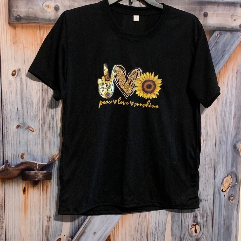 Peace, Love & Sunshine NEW black T-Shirt!